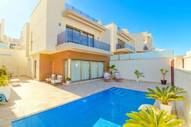 3 soveværelse Villa til salg i Villamartin, Orihuela med swimmingpool - € 448.000 (Ref: 9254016)