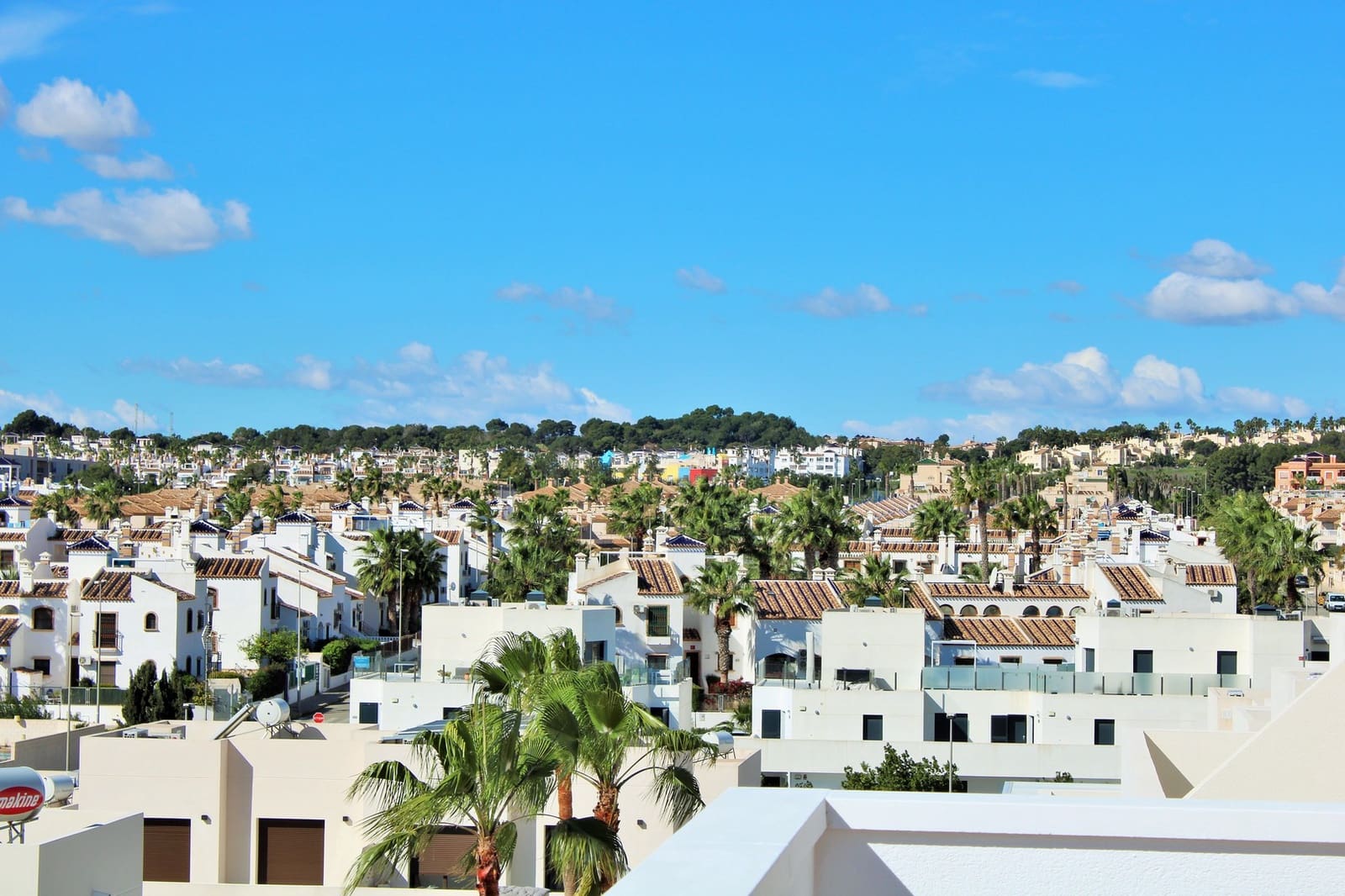 3 bedroom Villa for sale in Villamartin with pool - € 274,000 (Ref: 9254024)