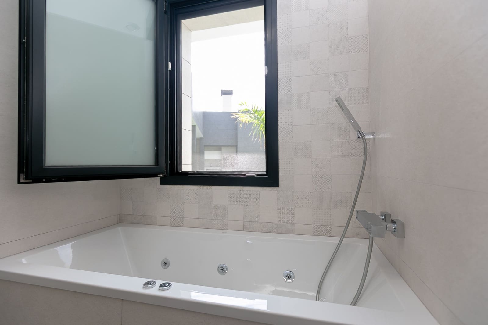 5 soveværelse Villa til salg i San Pedro del Pinatar med swimmingpool garage - € 1.300.000 (Ref: 9306901)