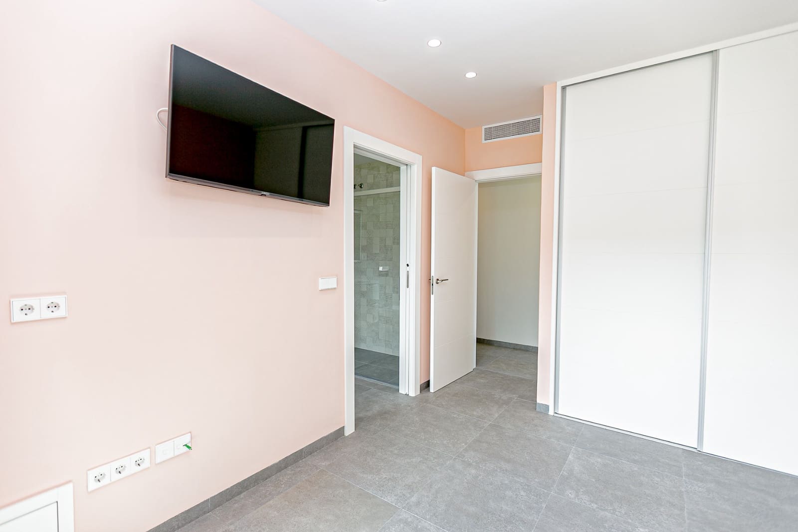 5 soveværelse Villa til salg i San Pedro del Pinatar med swimmingpool garage - € 1.300.000 (Ref: 9306901)