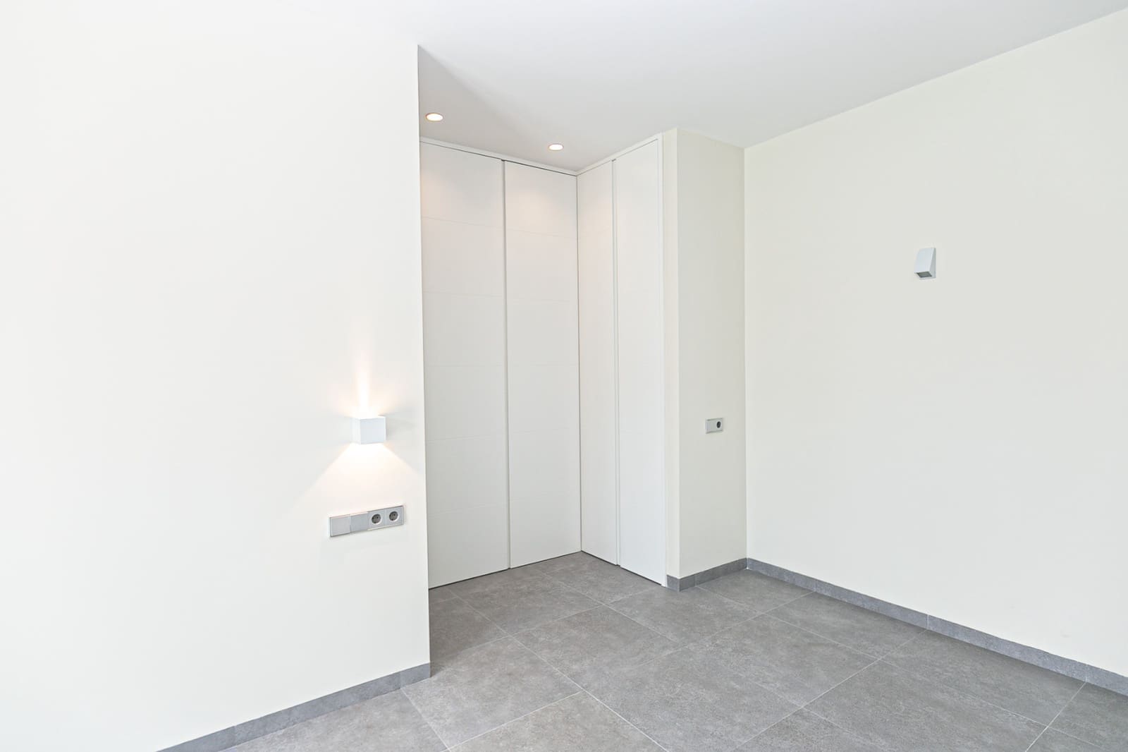 5 soveværelse Villa til salg i San Pedro del Pinatar med swimmingpool garage - € 1.300.000 (Ref: 9306901)