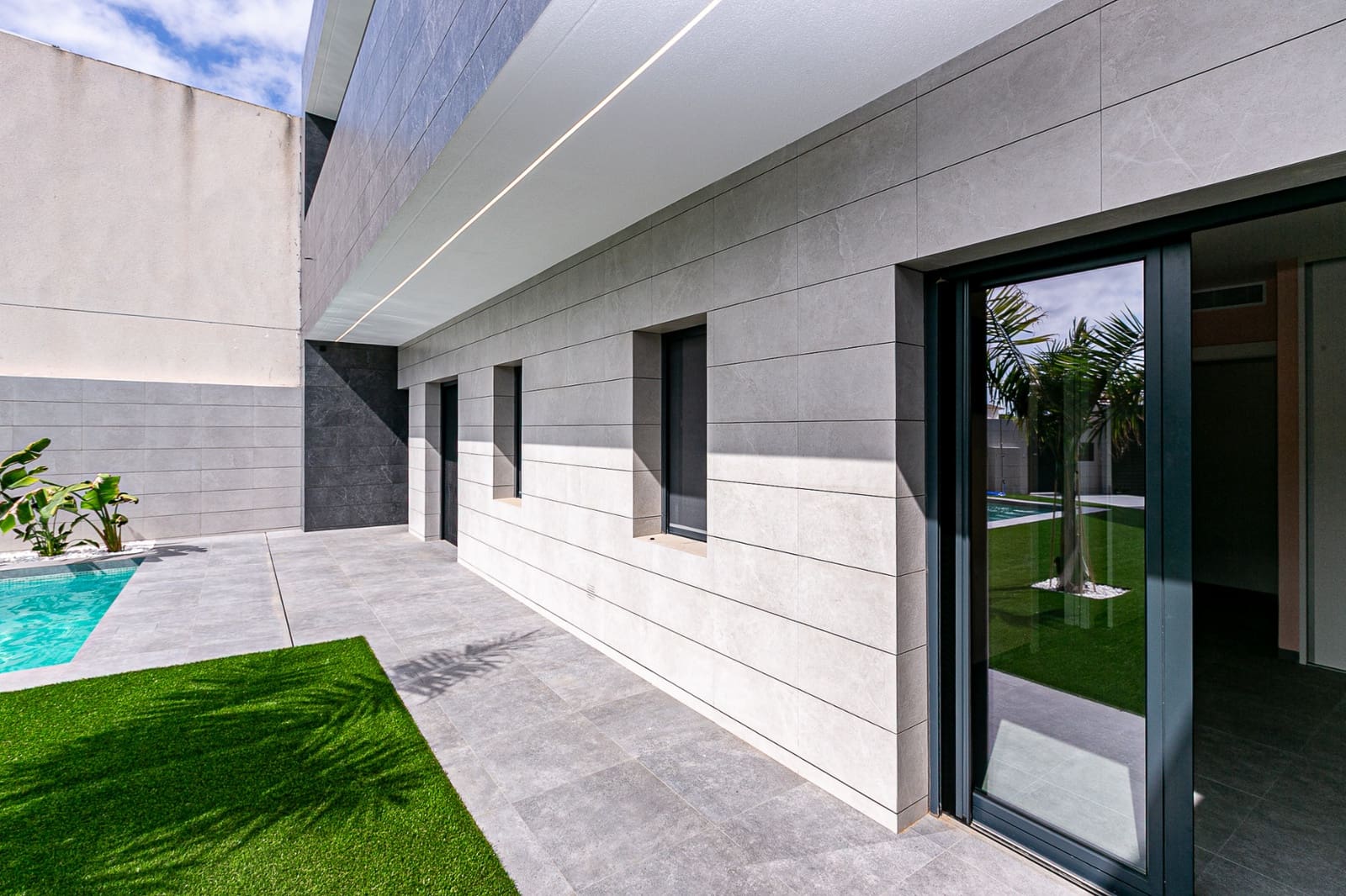 5 soveværelse Villa til salg i San Pedro del Pinatar med swimmingpool garage - € 1.300.000 (Ref: 9306901)