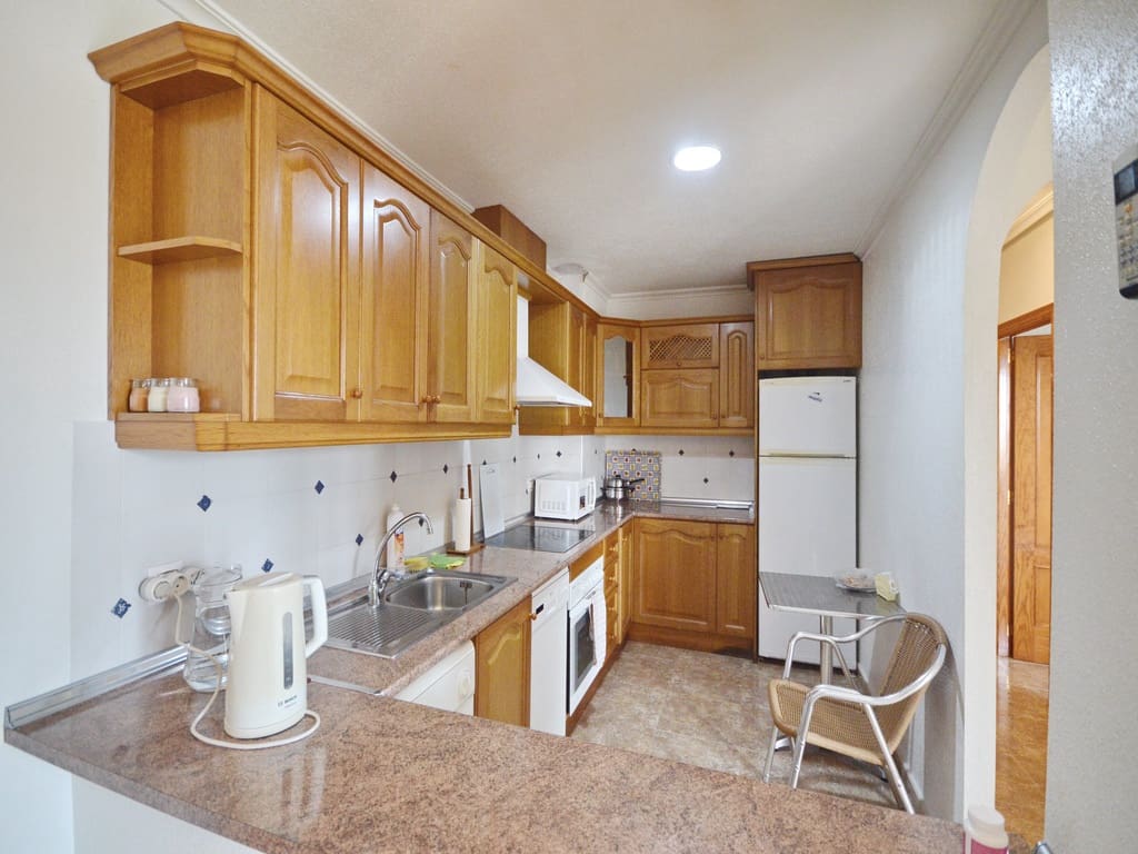 2 bedroom Apartment for sale in Cabo Roig with pool - € 184,900 (Ref: 9306905)