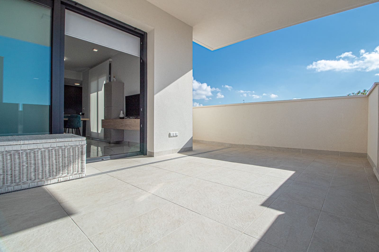 2 bedroom Apartment for sale in Los Altos with pool garage - € 299,900 (Ref: 9311879)