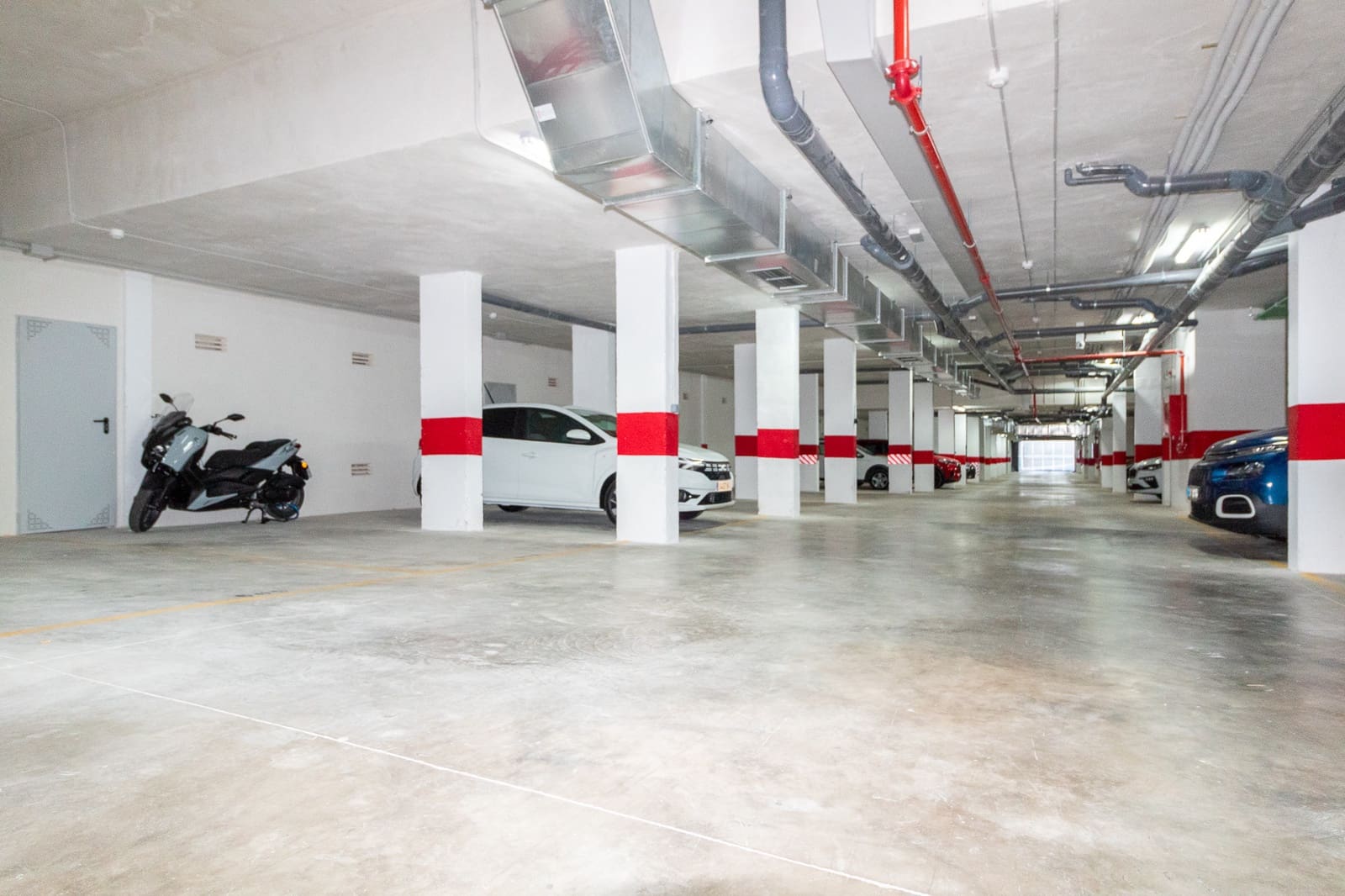 2 bedroom Apartment for sale in Los Altos with pool garage - € 299,900 (Ref: 9311879)