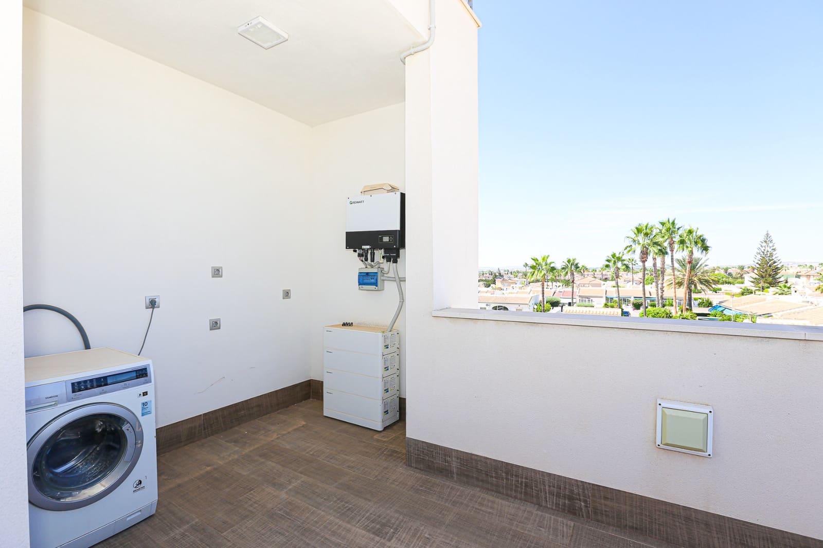 3 bedroom Villa for sale in Ciudad Quesada with pool - € 550,000 (Ref: 9311882)