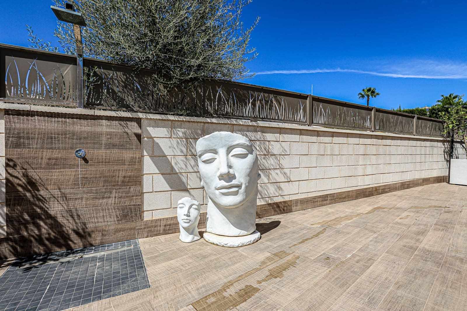 3 bedroom Villa for sale in Ciudad Quesada with pool - € 550,000 (Ref: 9311882)