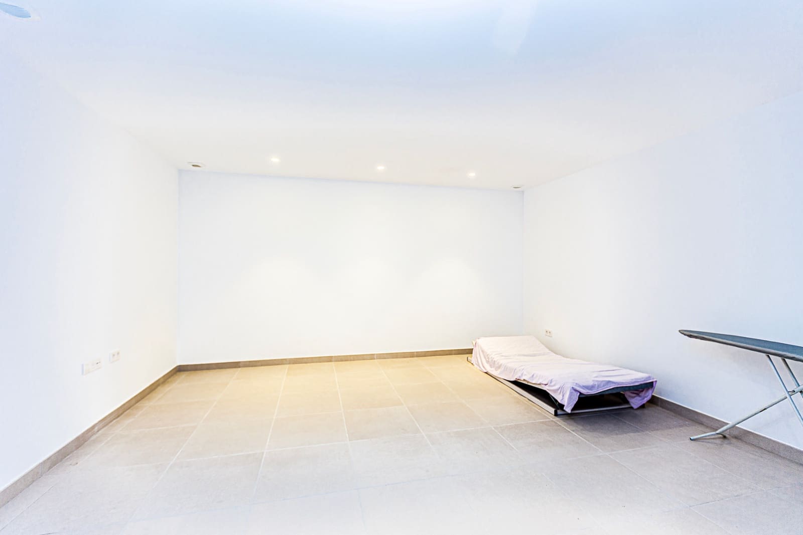 3 bedroom Villa for sale in Ciudad Quesada with pool - € 405,000 (Ref: 9325360)