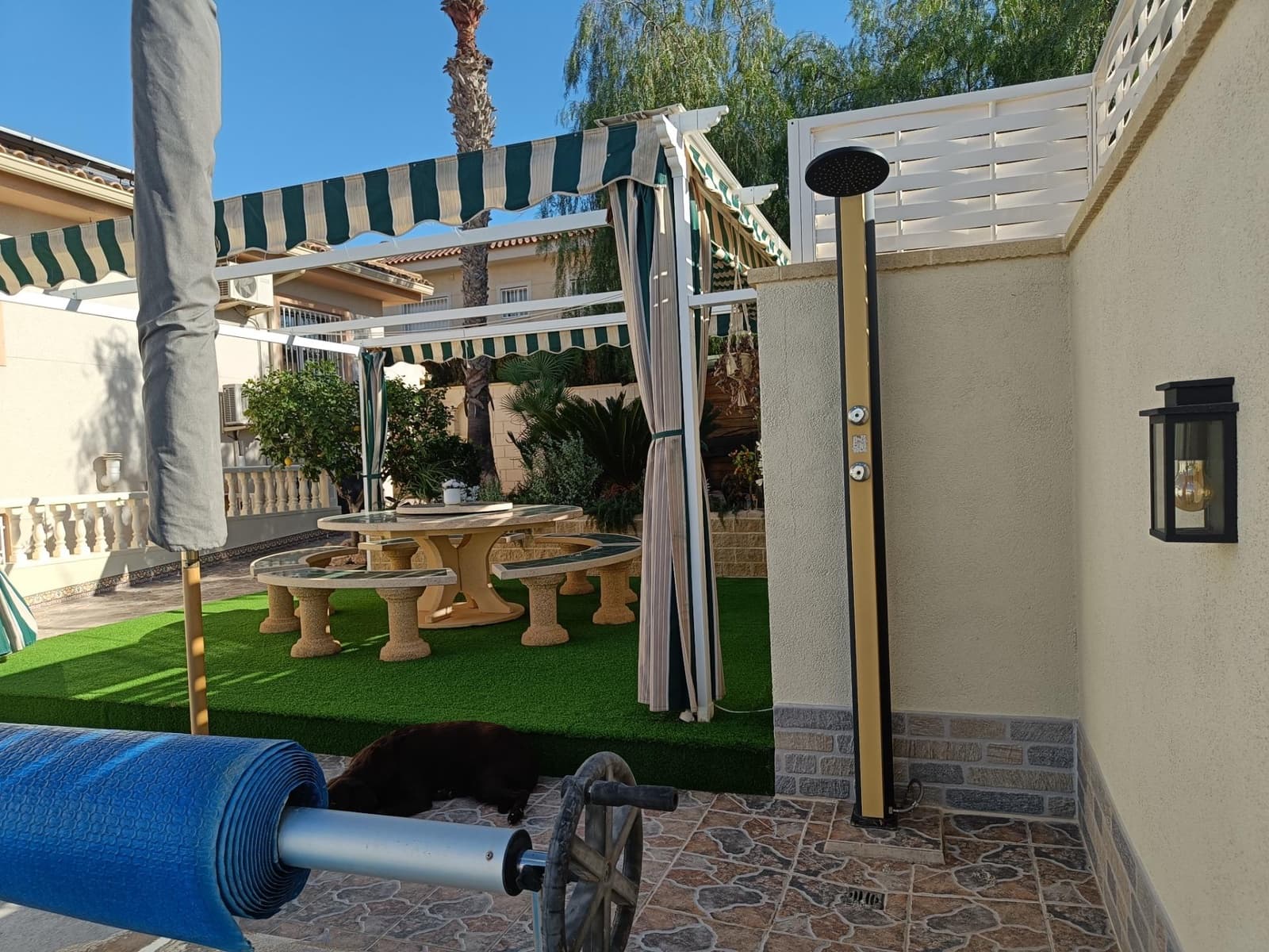 5 bedroom Villa for sale in Benijofar with pool garage - € 498,000 (Ref: 9343685)