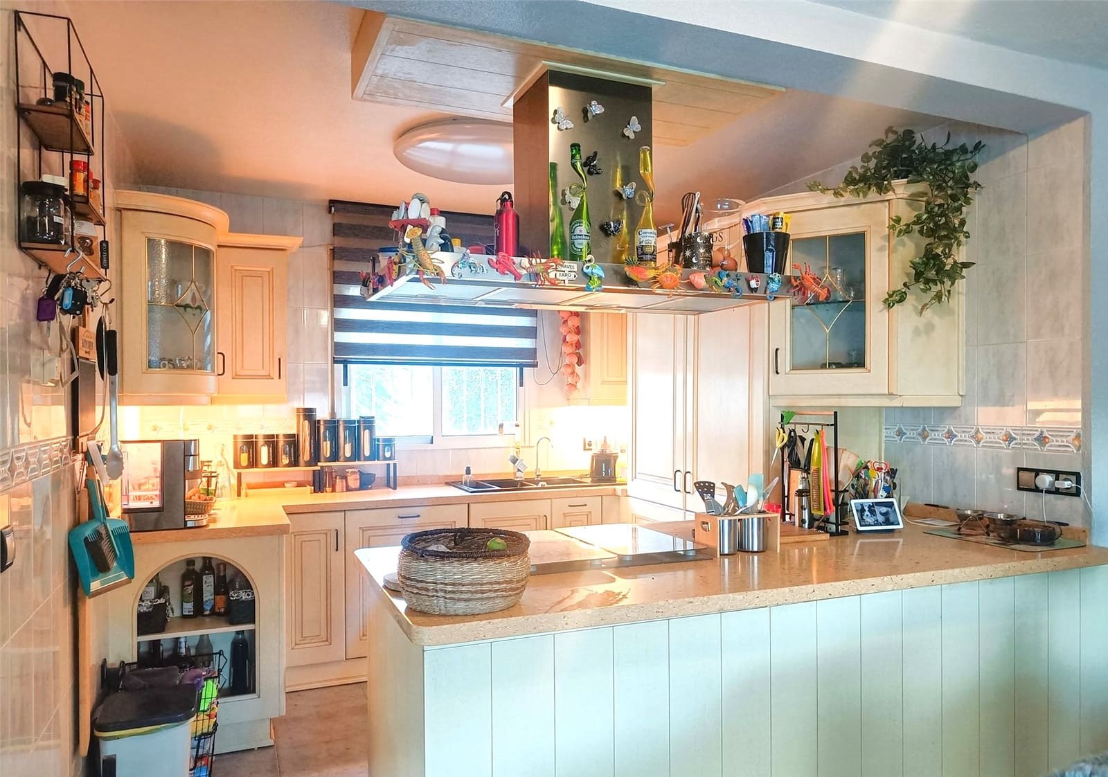 5 bedroom Villa for sale in Benijofar with pool garage - € 498,000 (Ref: 9343685)