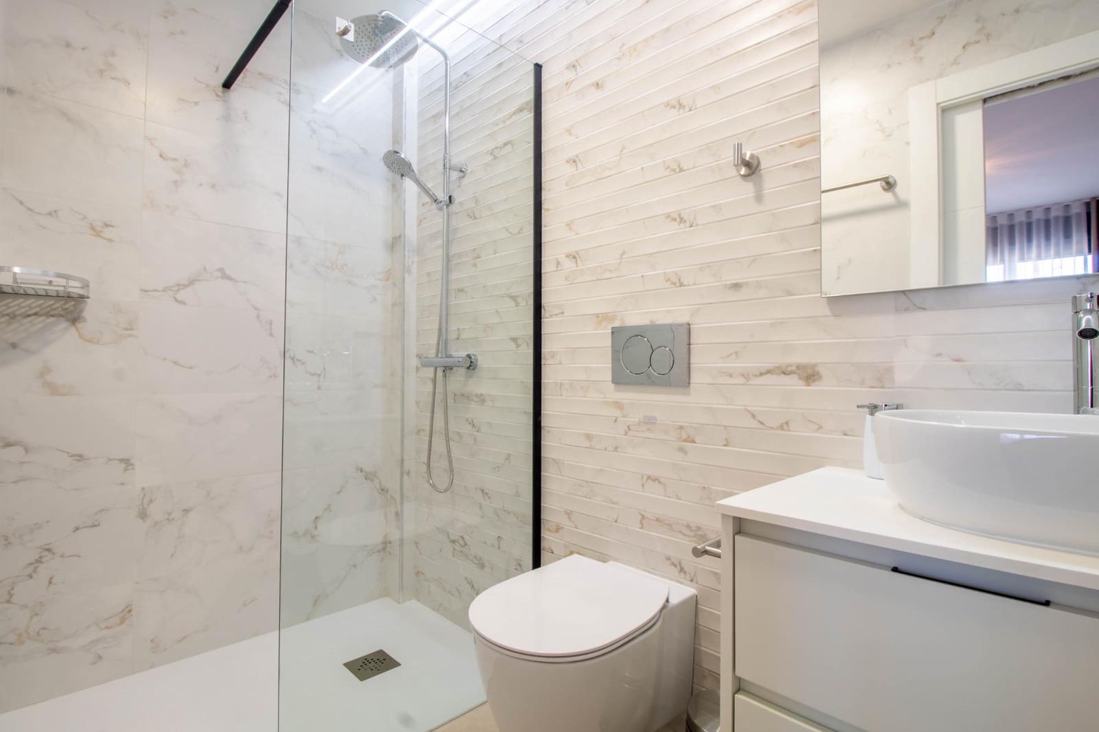 Apartamento de 3 habitaciones en Orihuela Costa en venta con piscina - 395.000 € (Ref: 9360356)