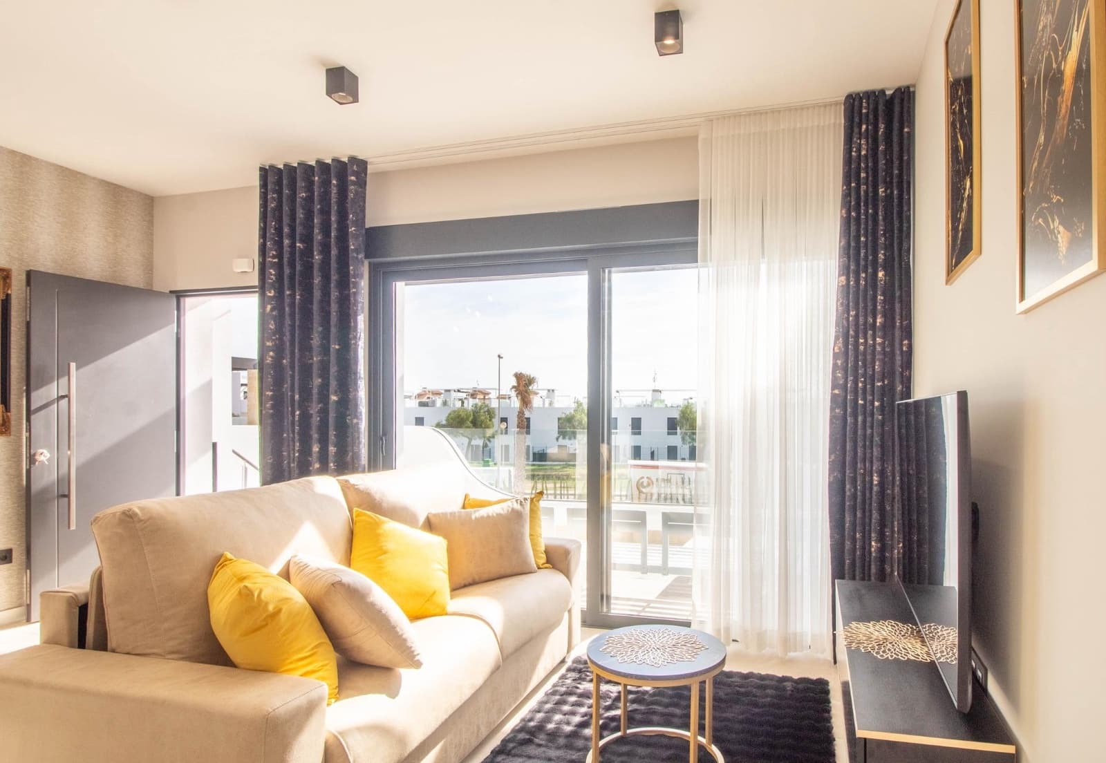 Apartamento de 2 habitaciones en Orihuela Costa en venta con piscina - 385.000 € (Ref: 9360363)