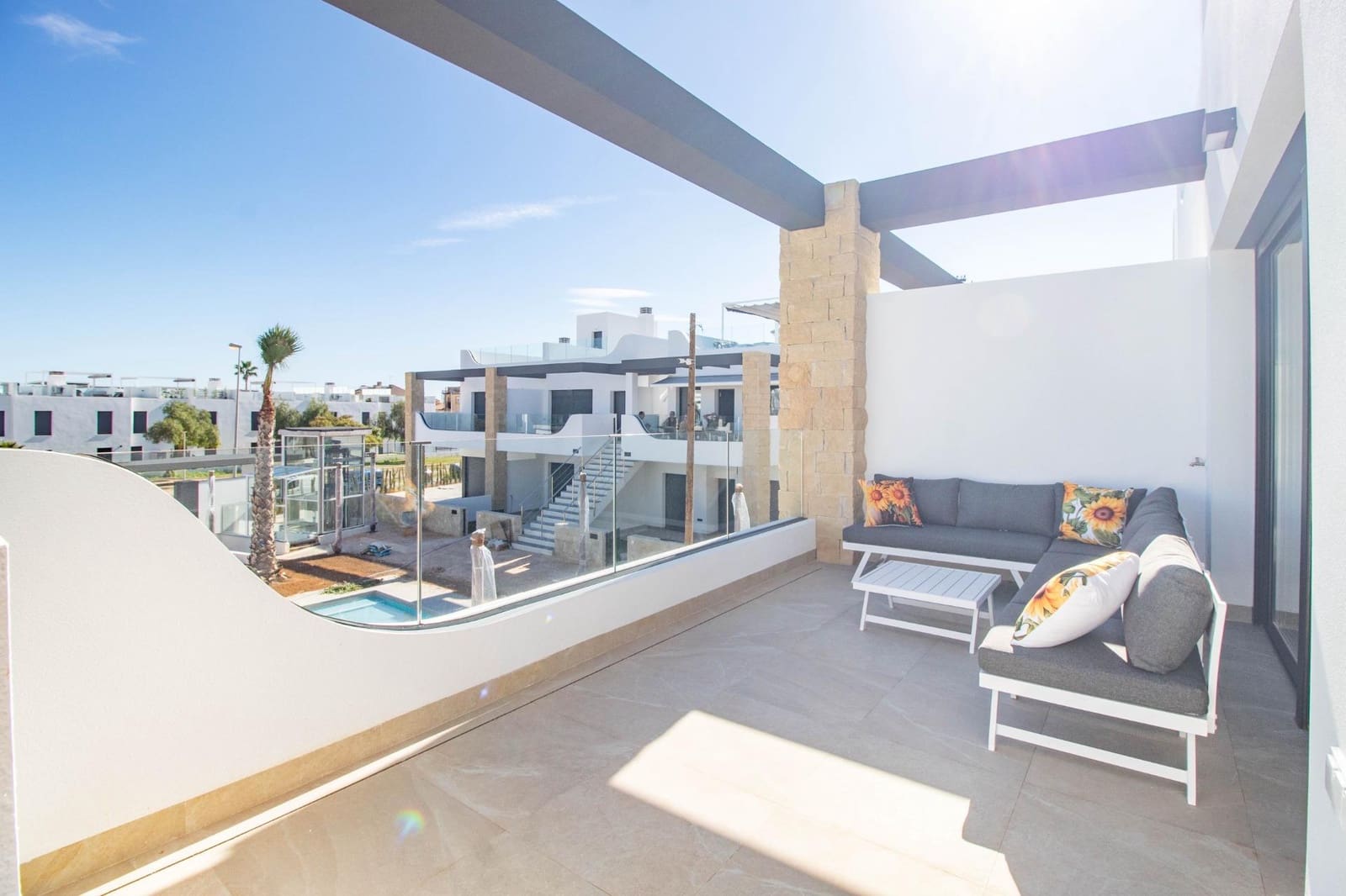 Apartamento de 2 habitaciones en Orihuela Costa en venta con piscina - 385.000 € (Ref: 9360363)