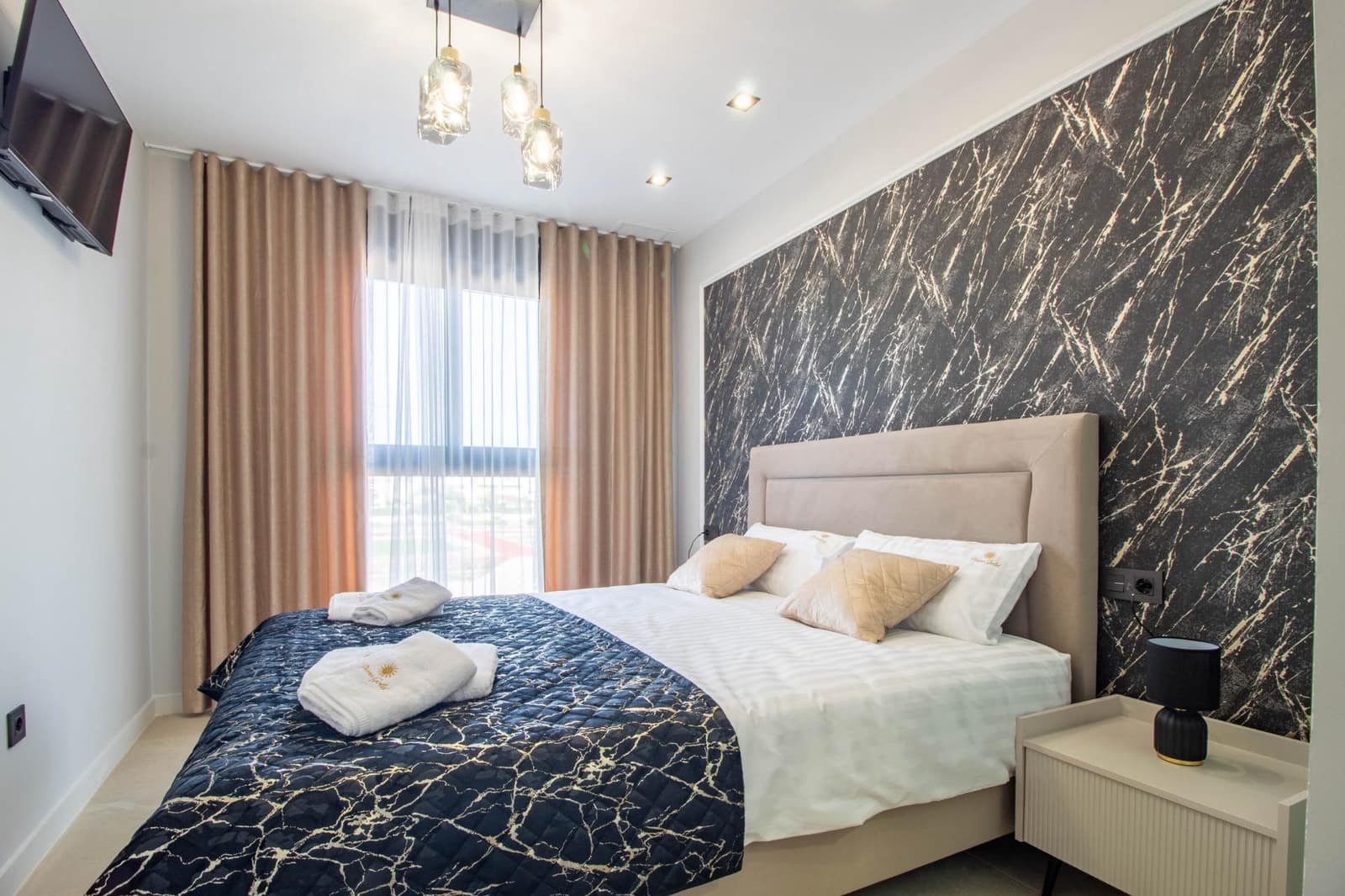 Apartamento de 2 habitaciones en Orihuela Costa en venta con piscina - 385.000 € (Ref: 9360363)