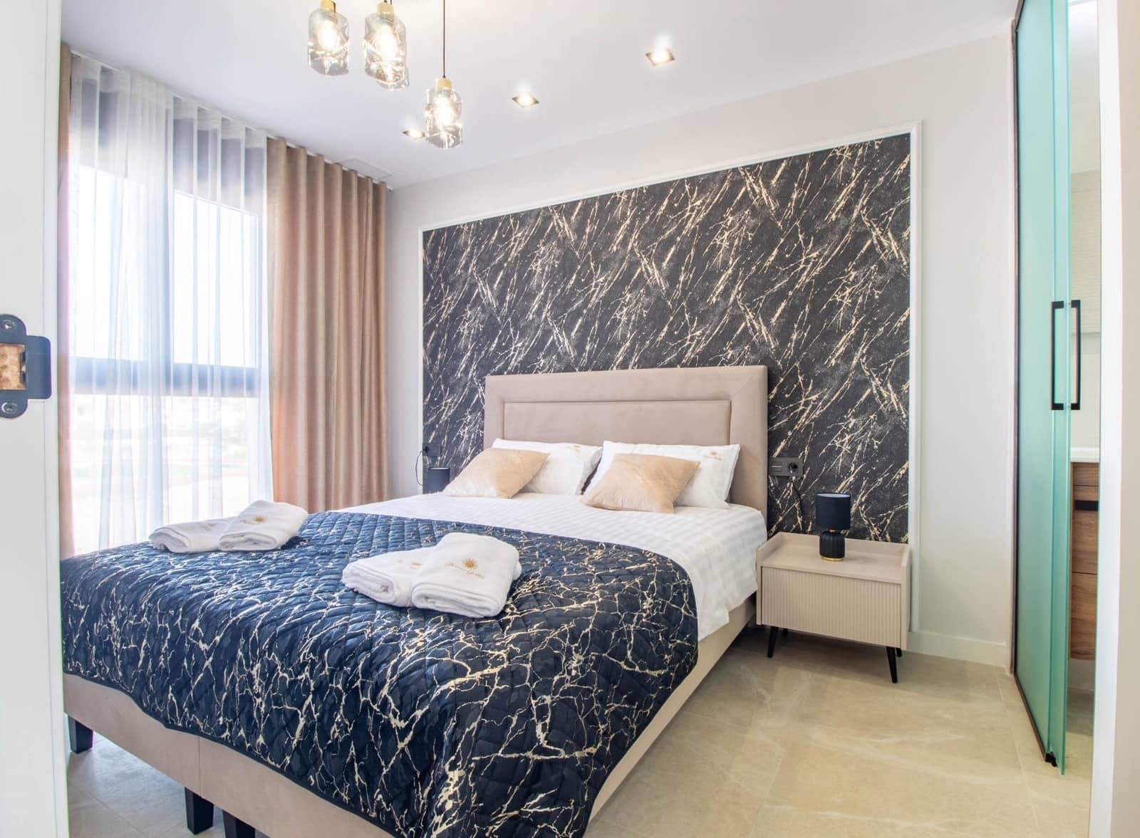 Apartamento de 2 habitaciones en Orihuela Costa en venta con piscina - 385.000 € (Ref: 9360363)