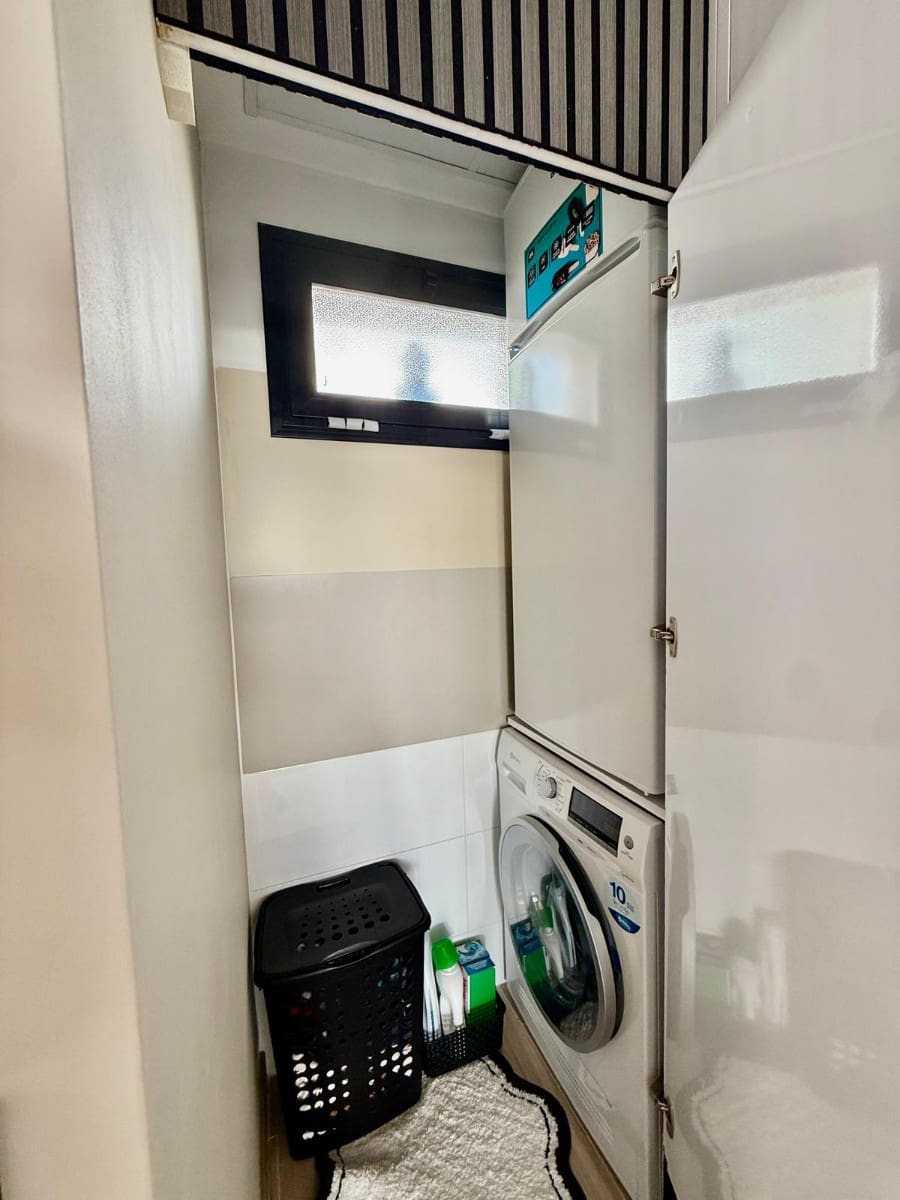 3 bedroom Villa for sale in Orihuela Costa with pool - € 449,900 (Ref: 9360365)