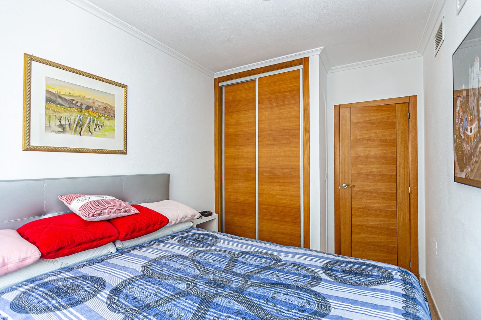 3 sypialnia Dom na sprzedaż w Guardamar del Segura z basenem garażem - 250 000 € (Ref: 9360369)