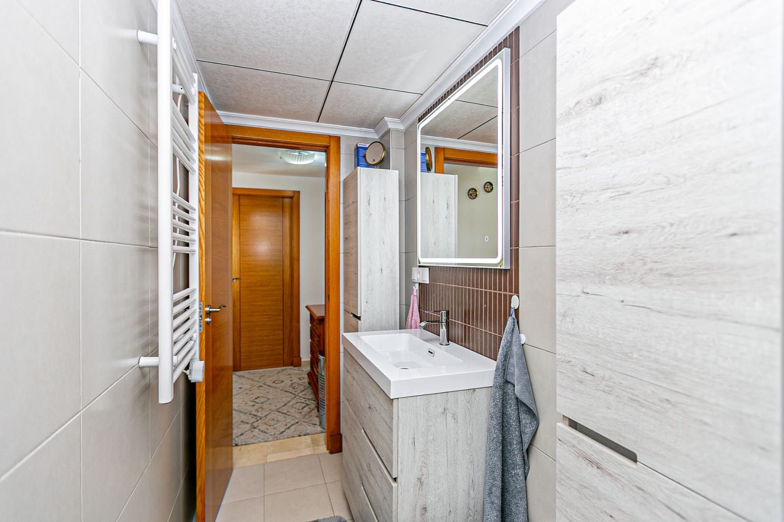 3 sypialnia Dom na sprzedaż w Guardamar del Segura z basenem garażem - 250 000 € (Ref: 9360369)