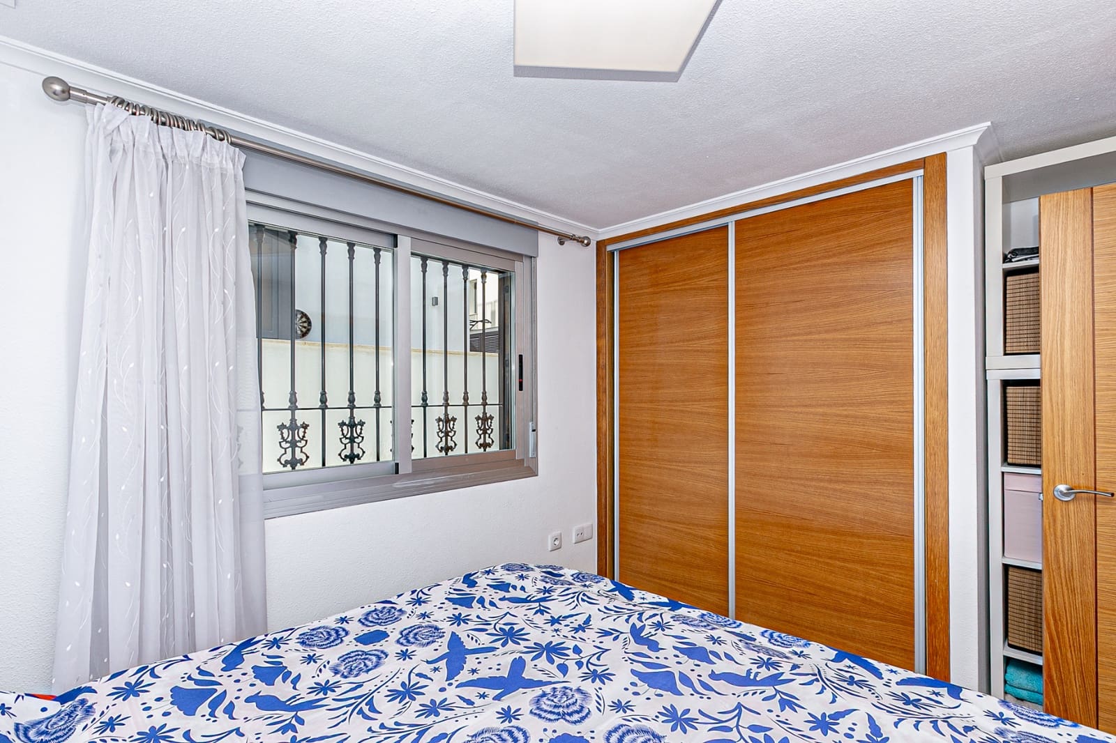 3 sypialnia Dom na sprzedaż w Guardamar del Segura z basenem garażem - 250 000 € (Ref: 9360369)