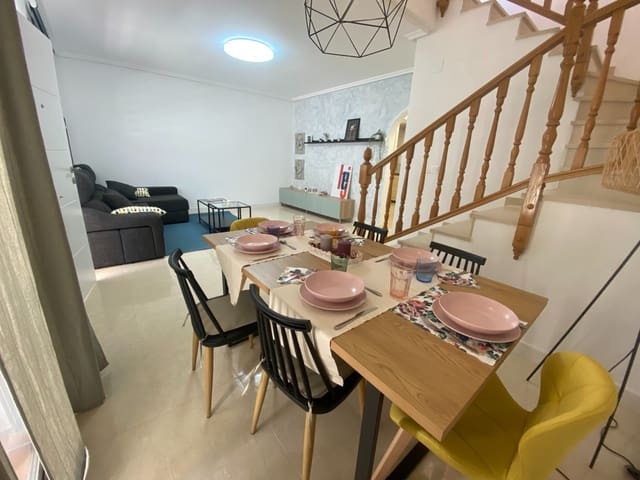 3 quarto Casa em Banda para venda em San Miguel de Salinas com piscina - 229 900 € (Ref: 9360390)