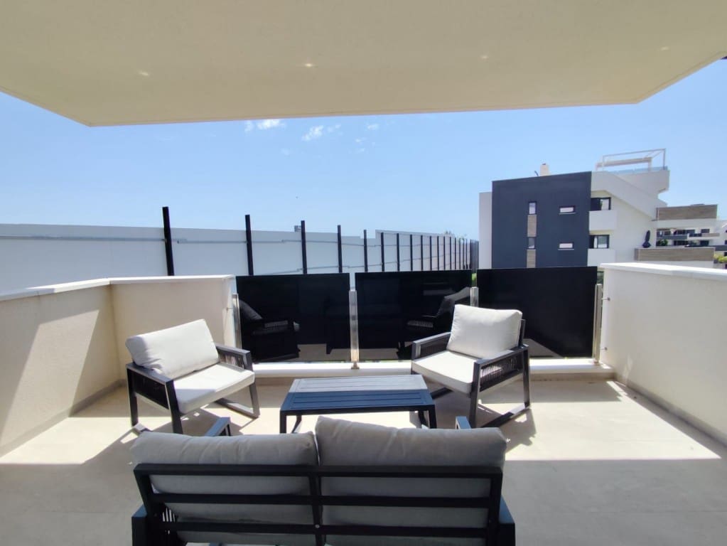 2 soveværelse Lejlighed til salg i Orihuela Costa med swimmingpool - € 339.000 (Ref: 9383623)