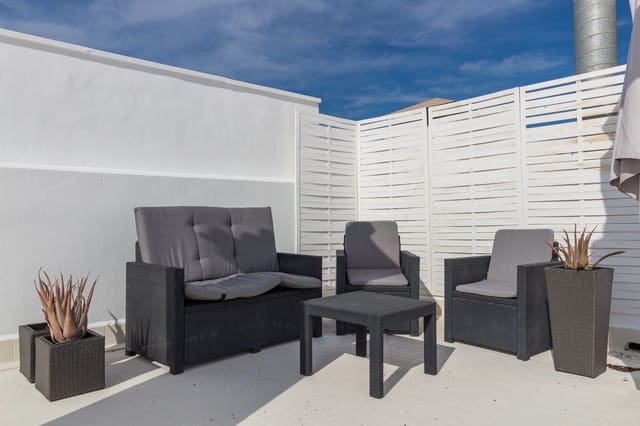 3 soverom Penthouse til salgs i Playa de los Locos, Torrevieja med svømmebasseng - € 395 000 (Ref: 9383628)