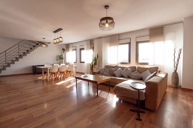 3 soverom Penthouse til salgs i Playa de los Locos, Torrevieja med svømmebasseng - € 395 000 (Ref: 9383628)