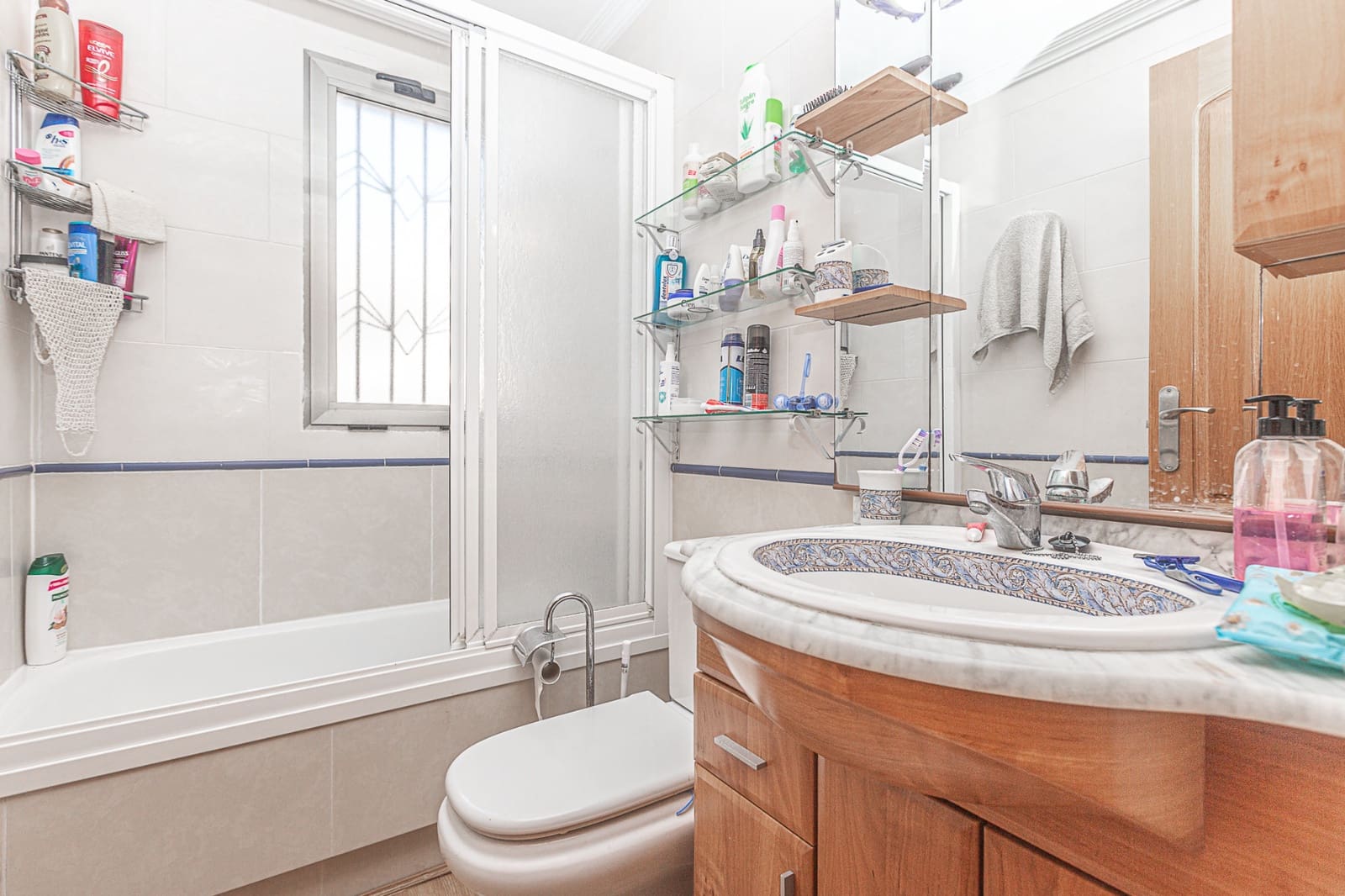 3 bedroom Penthouse for sale in Torrevieja with pool garage - € 259,900 (Ref: 9383643)