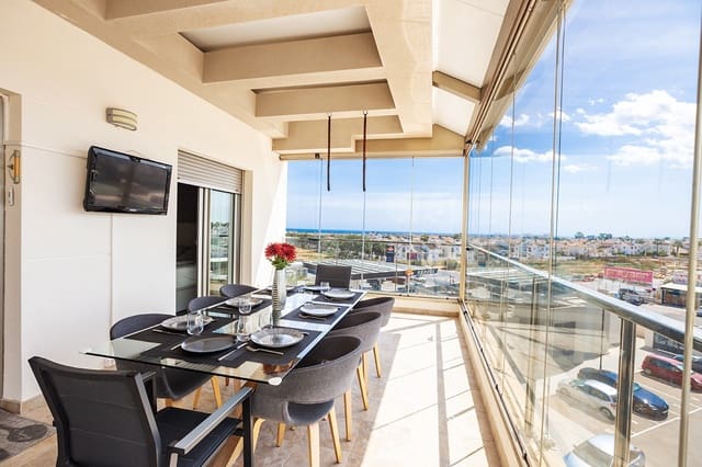 4 soveværelse Penthouse til salg i Villamartin, Orihuela med swimmingpool - € 550.000 (Ref: 9383644)