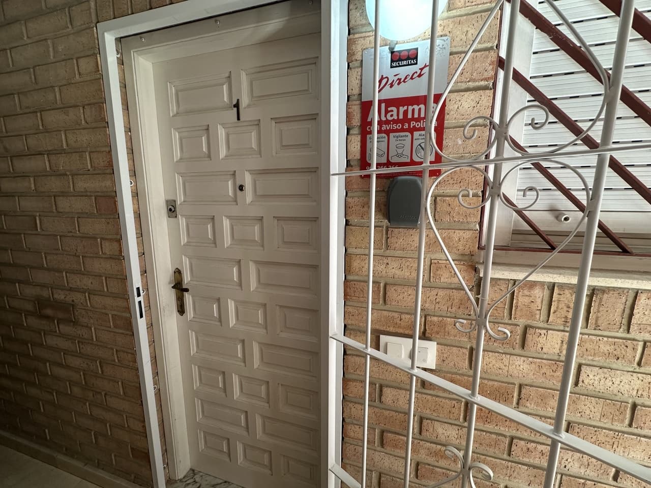 2 soveværelse Lejlighed til salg i Torrevieja med swimmingpool garage - € 124.900 (Ref: 9383652)