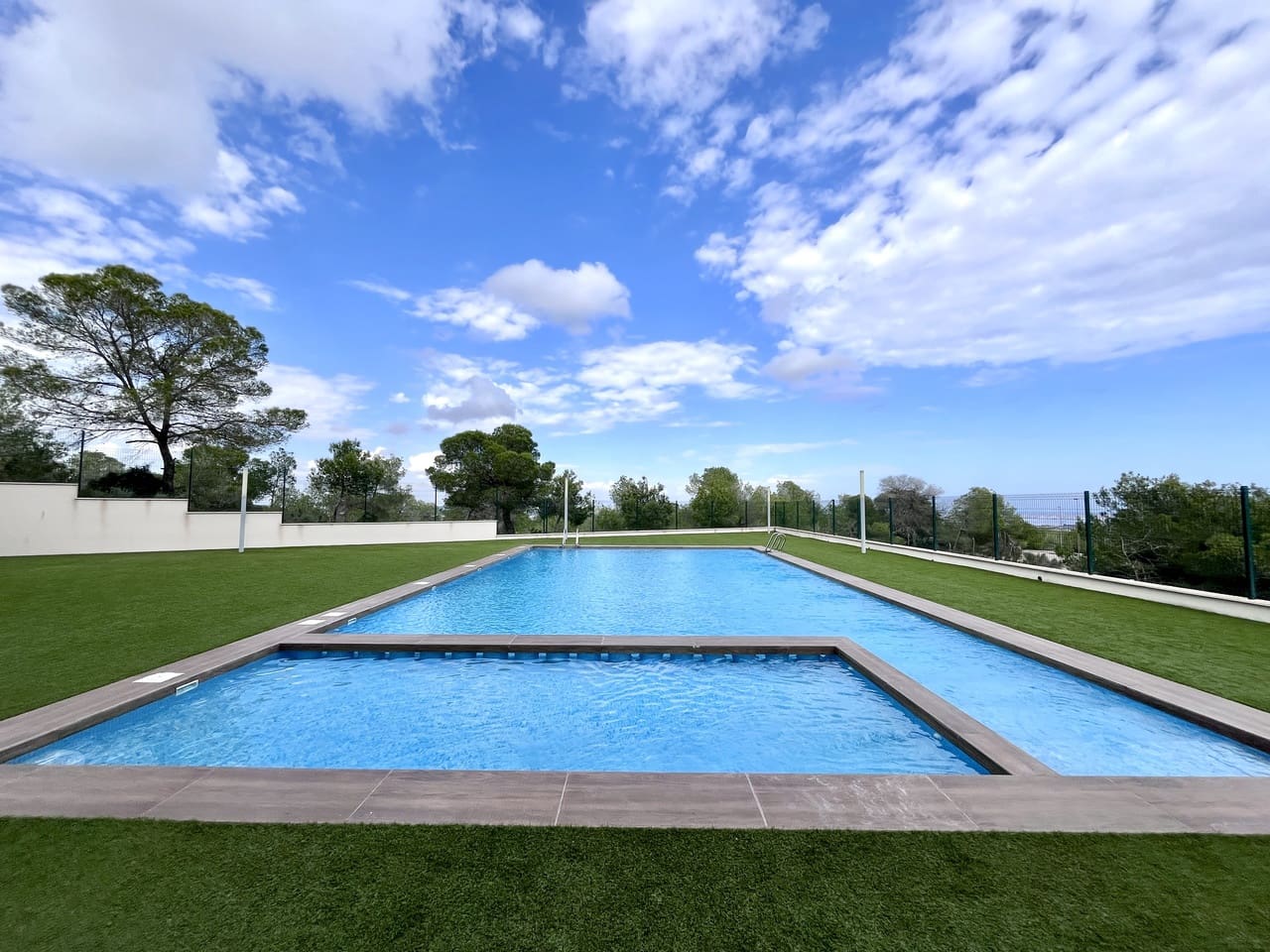 2 Zimmer Apartment zu verkaufen in San Miguel de Salinas mit Pool Garage - 339.950 € (Ref: 9383655)