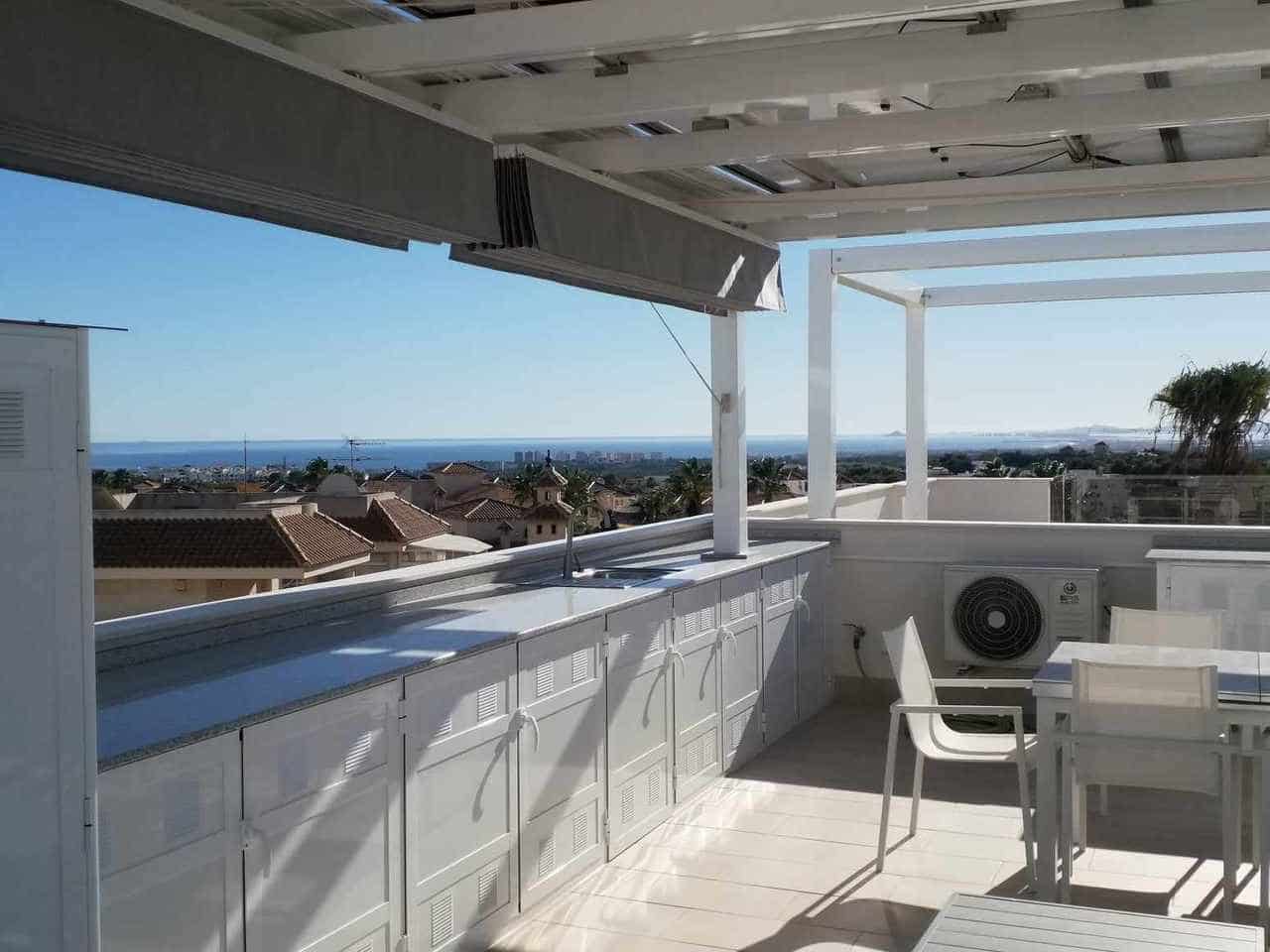 2 bedroom Apartment for sale in Villamartin with pool garage - € 319,000 (Ref: 9383656)