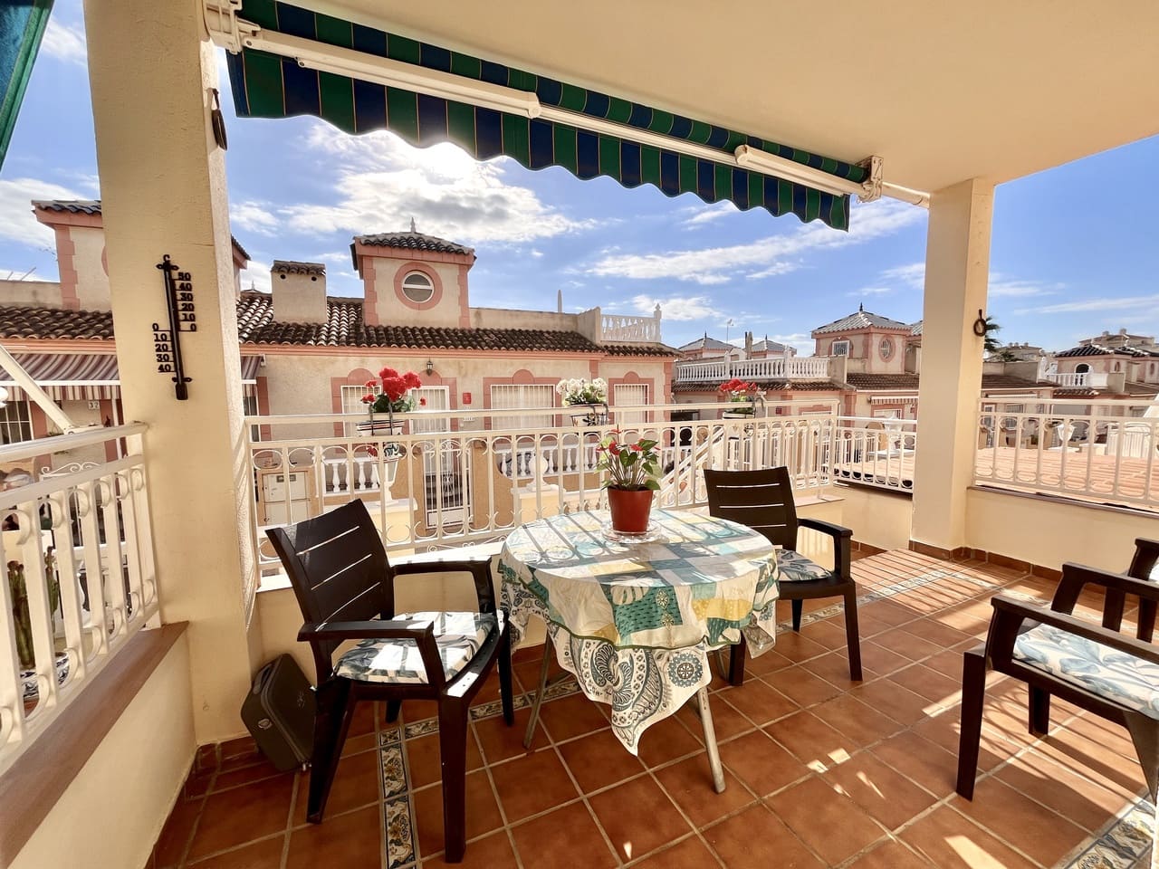 2 slaapkamer Appartement te koop in Playa Flamenca met zwembad - € 199.999 (Ref: 9383663)