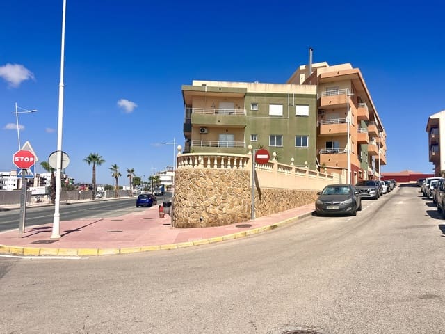 2 Zimmer Apartment zu verkaufen in San Miguel de Salinas mit Pool - 165.000 € (Ref: 9383668)