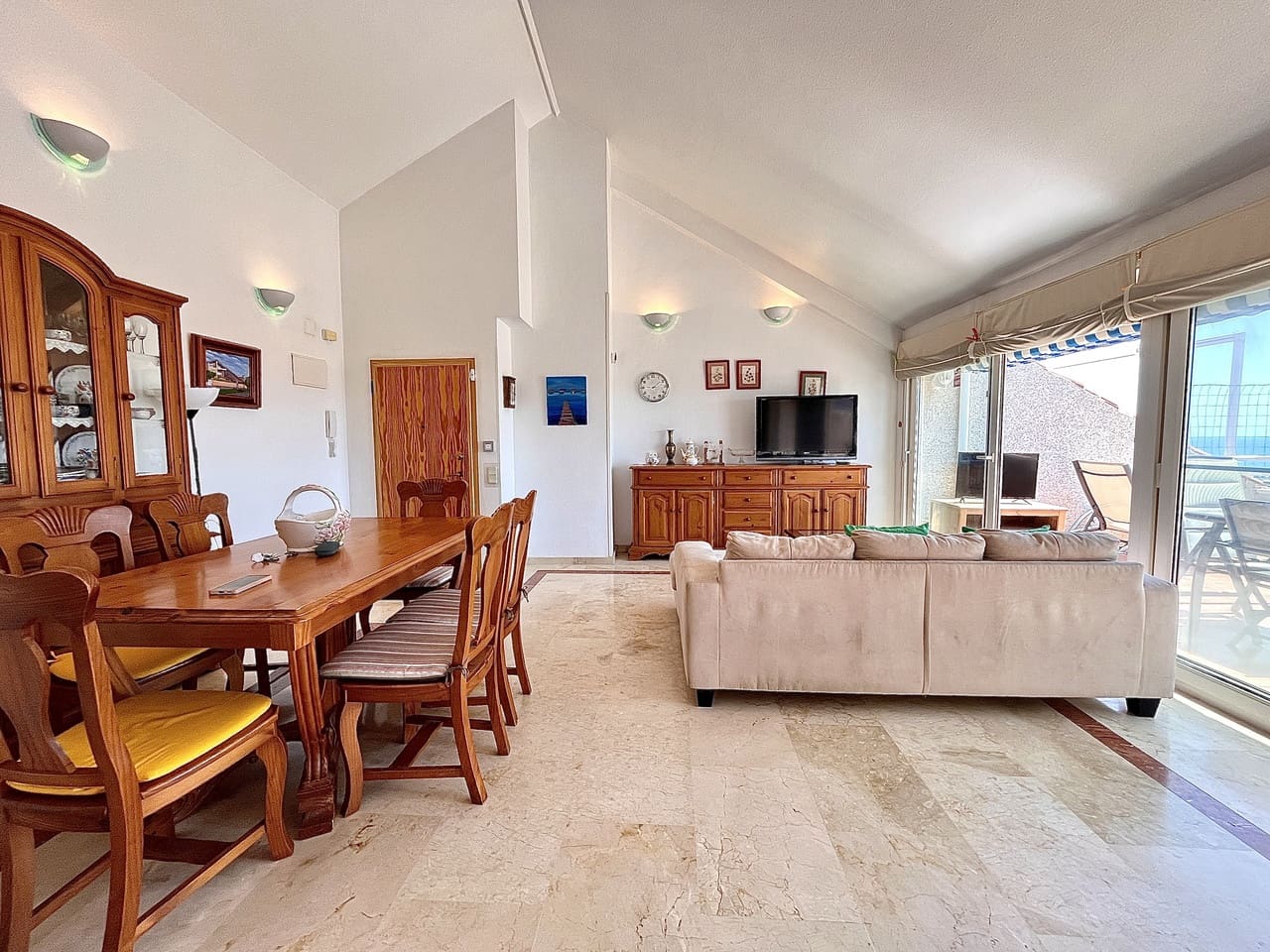 3 quarto Penthouse para venda em Dehesa de Campoamor com piscina garagem - 239 000 € (Ref: 9383676)