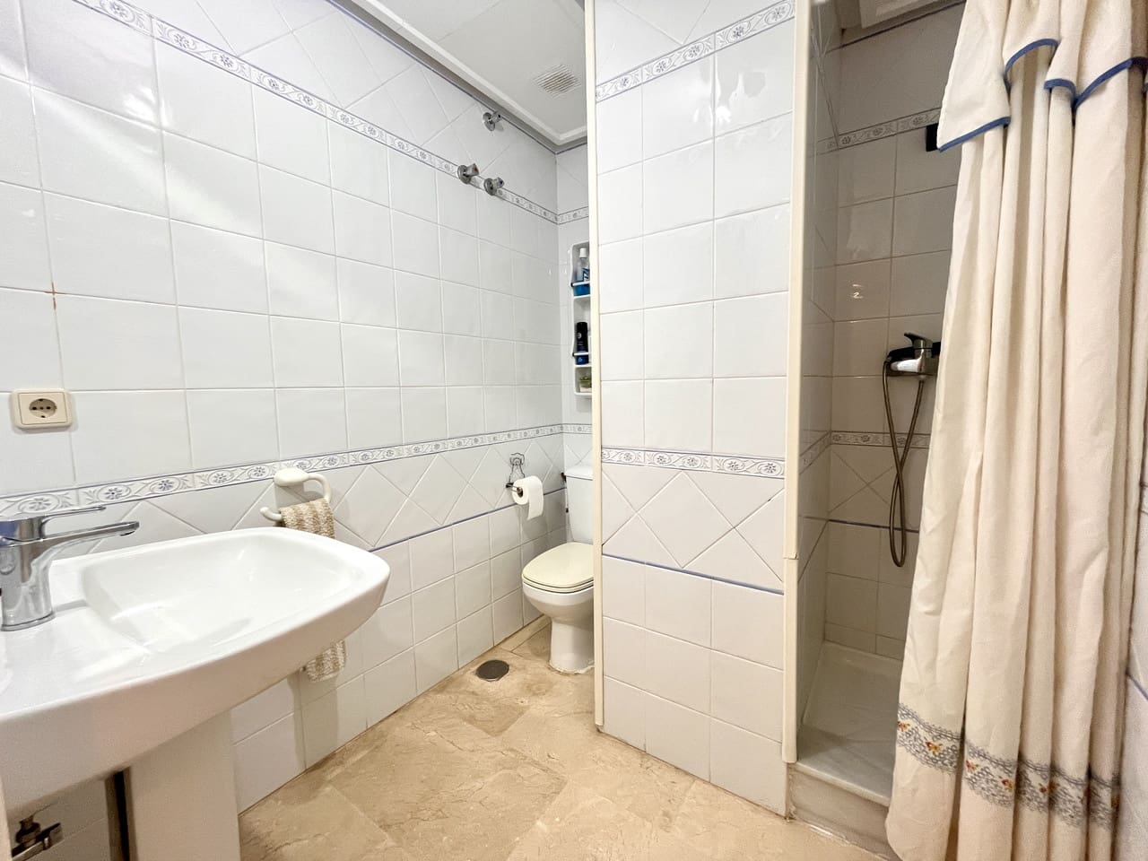 3 quarto Penthouse para venda em Dehesa de Campoamor com piscina garagem - 239 000 € (Ref: 9383676)