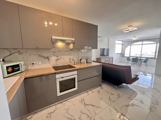 1 Zimmer Apartment zu verkaufen in Villamartin, Orihuela mit Pool - 155.000 € (Ref: 9383684)