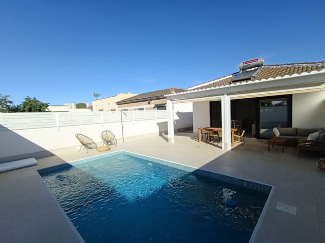 3 chambre Villa/Maison à vendre à El Chaparral, Torrevieja avec piscine - 459 000 € (Ref: 9383700)