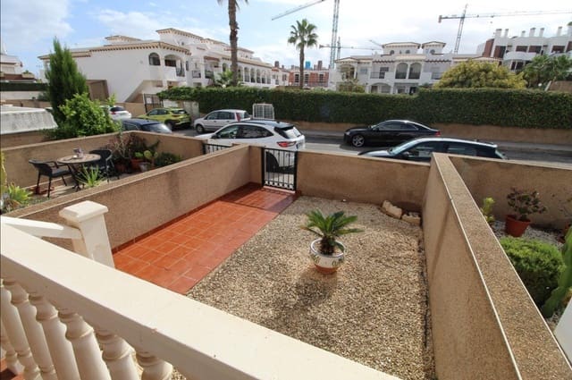 2 quarto Casa em Banda para venda em Punta Prima, Orihuela com piscina - 189 900 € (Ref: 9394476)