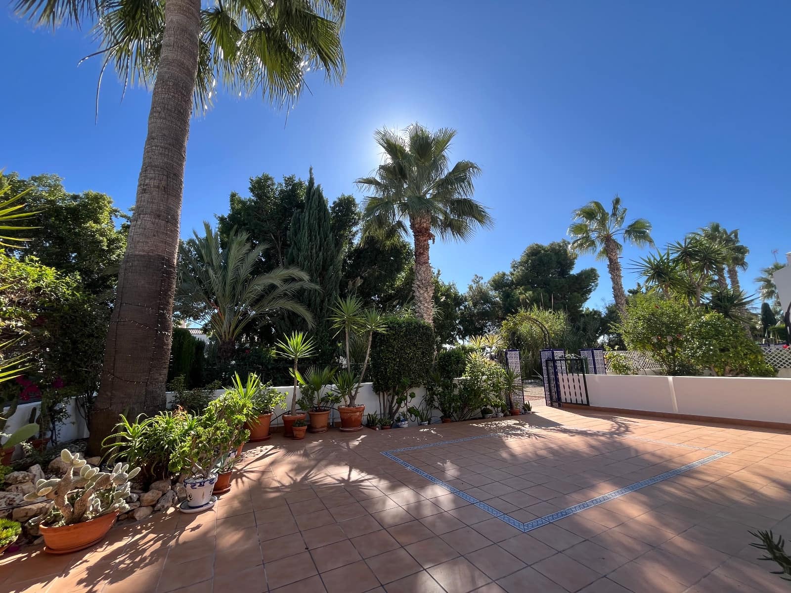 2 bedroom Apartment for sale in Villamartin with pool - € 199,995 (Ref: 9394477)