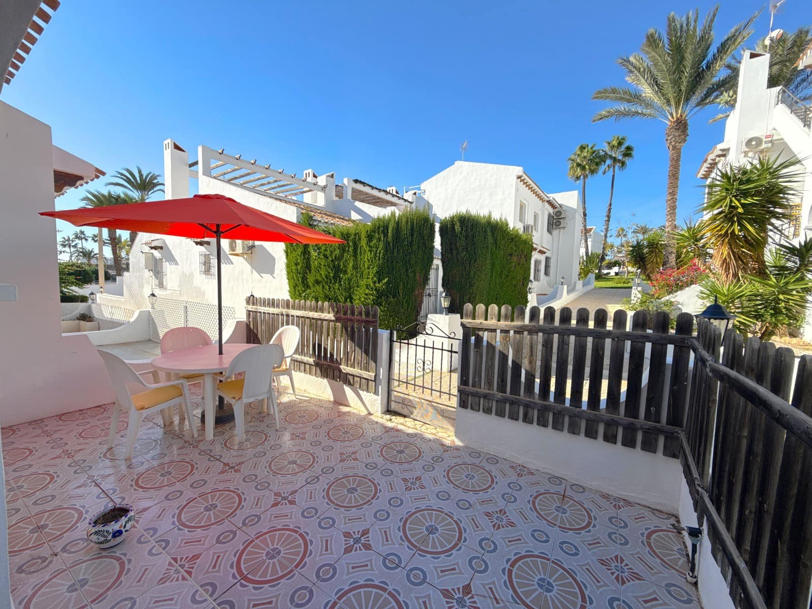 3 bedroom Townhouse for sale in Orihuela Costa with pool - € 229,950 (Ref: 9412760)