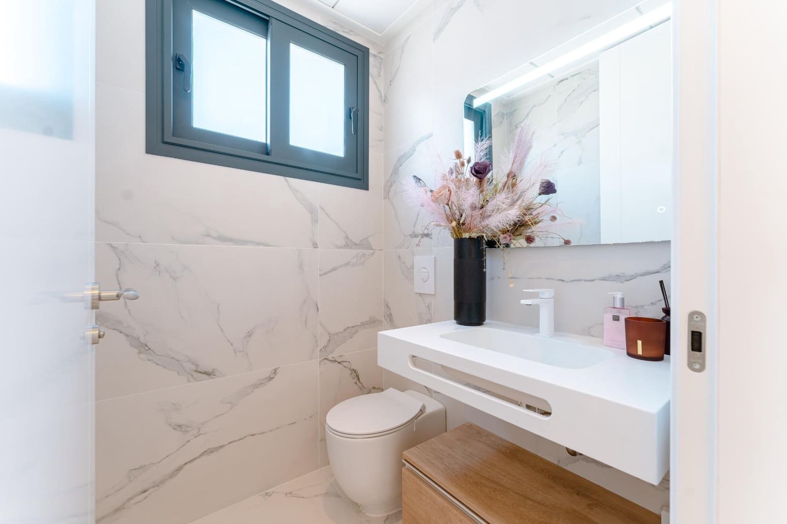 Chalet de 5 habitaciones en San Miguel de Salinas en venta con piscina garaje - 780.000 € (Ref: 9426452)