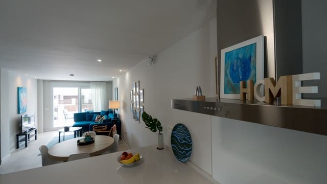 4 soveværelse Byhus til salg i San Pedro del Pinatar ciudad, San Pedro del Pinatar med swimmingpool - € 370.000 (Ref: 9444804)
