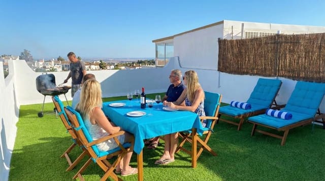 2 soverom Hus til salgs i Villamartin, Orihuela med svømmebasseng - € 199 995 (Ref: 9444809)