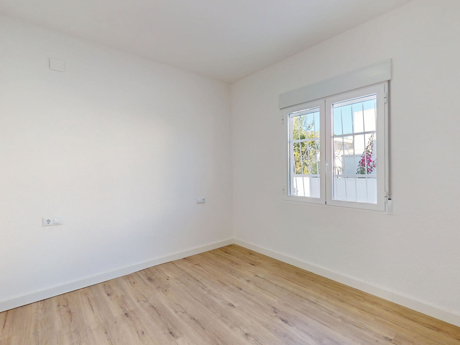 2 soverom Hus til salgs i Villamartin med svømmebasseng - € 199 995 (Ref: 9444809)