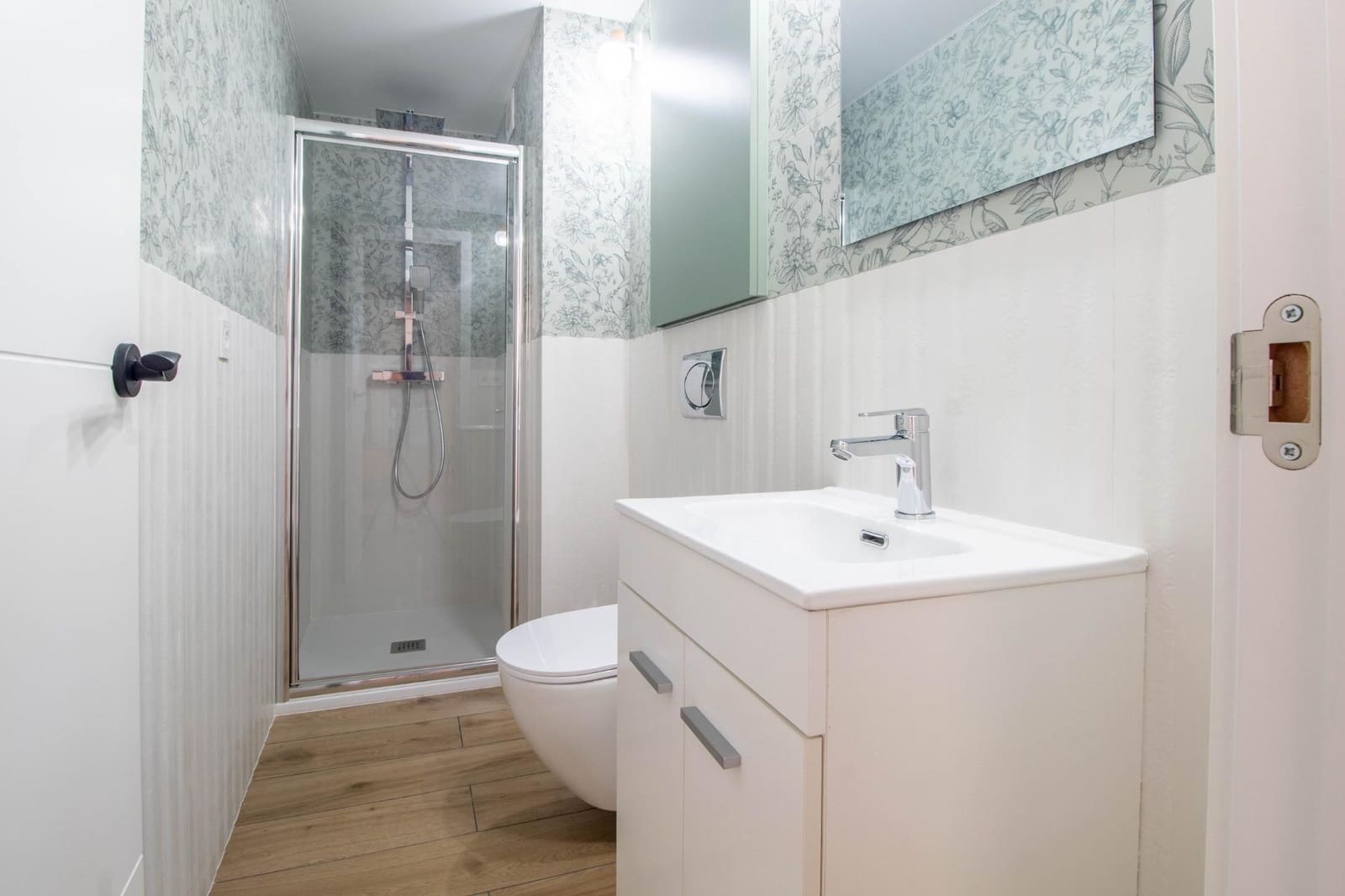 Apartamento de 2 habitaciones en Torrevieja en venta con piscina - 275.000 € (Ref: 9444810)