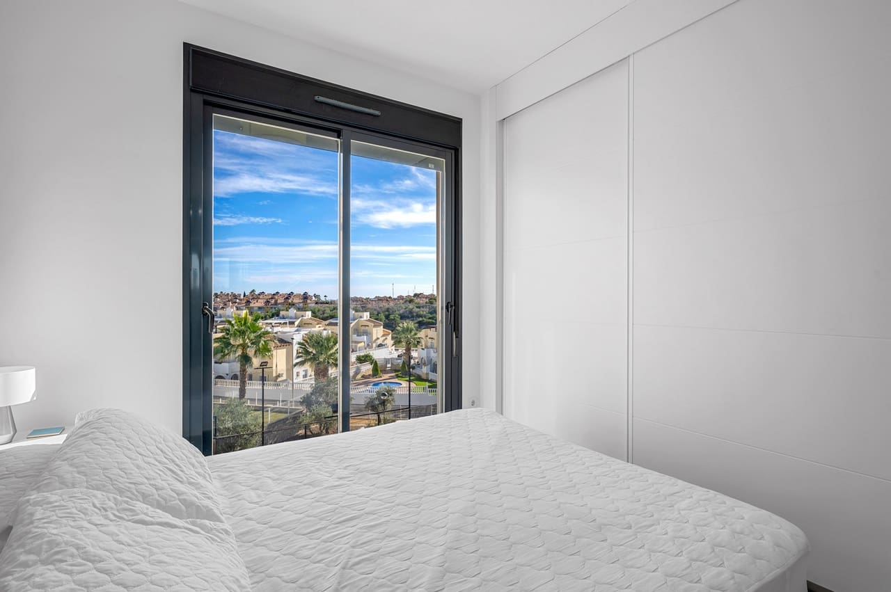 2 bedroom Apartment for sale in Villamartin with pool garage - € 239,000 (Ref: 9444812)