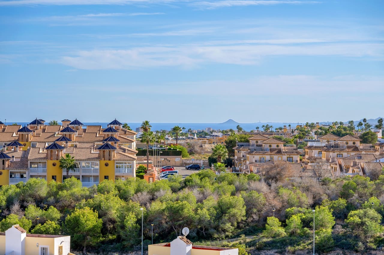 2 bedroom Apartment for sale in Villamartin with pool garage - € 239,000 (Ref: 9444812)