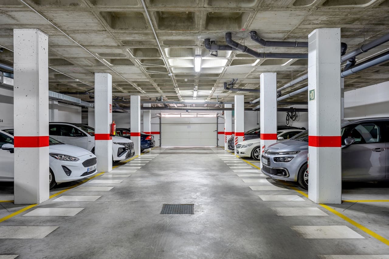 2 bedroom Apartment for sale in Villamartin with pool garage - € 239,000 (Ref: 9444812)