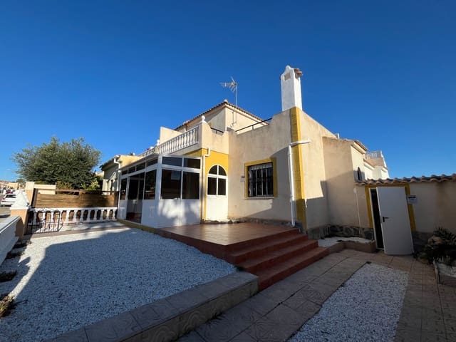Bungalow de 3 habitaciones en La Florida, Orihuela en venta con piscina - 210.000 € (Ref: 9444814)